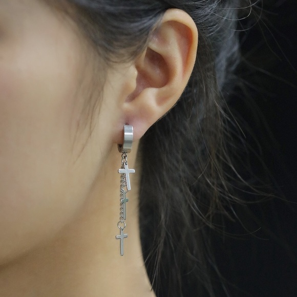 Stainless Steel Triple Cross Earring! - Picture 10 of 10